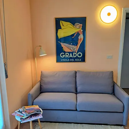 Christina In Strandnaehe