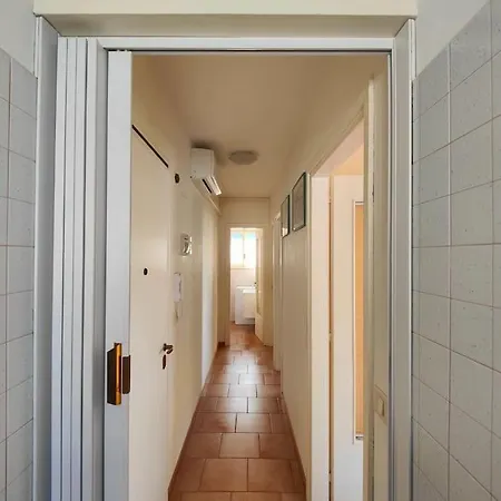 Christina In Strandnaehe 아파트 그라도